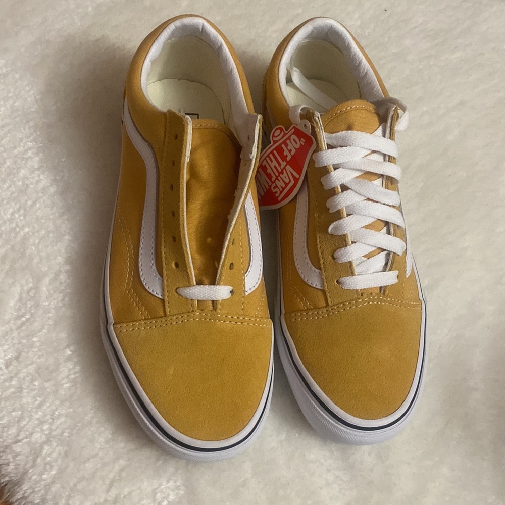VANS Ochre Mustard Skate Sneakers NWT - Picture 2 of 6